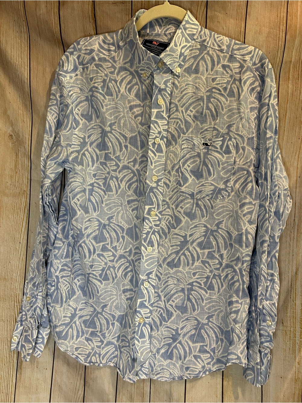 Vineyard Vines Blue and White Linen Leaf-Print Button-Down Shirt